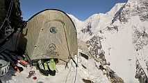 Unser Biwakzelt auf 6300 m